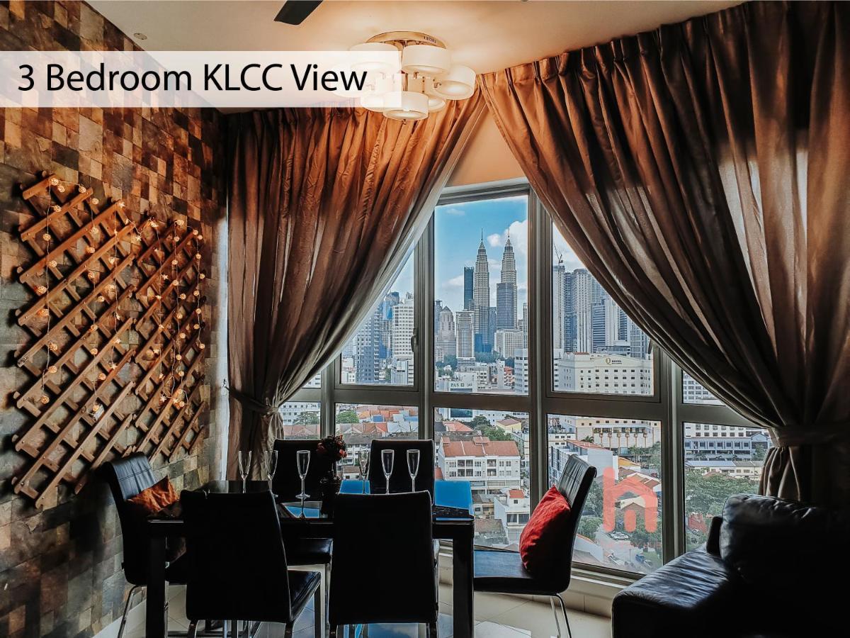Regalia Residence The Sky Pool Suite كوالالمبور المظهر الخارجي الصورة