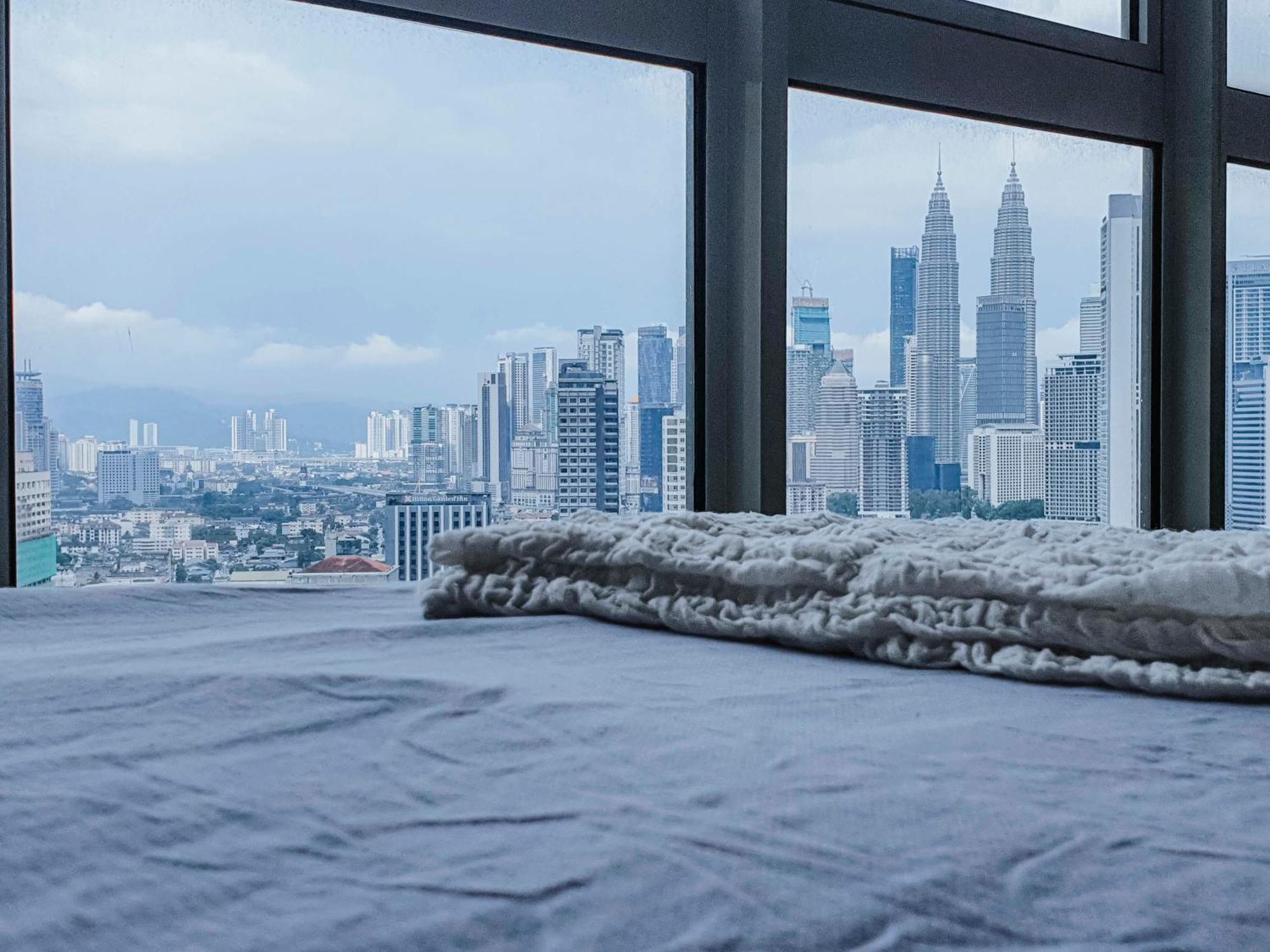 Regalia Residence The Sky Pool Suite كوالالمبور المظهر الخارجي الصورة